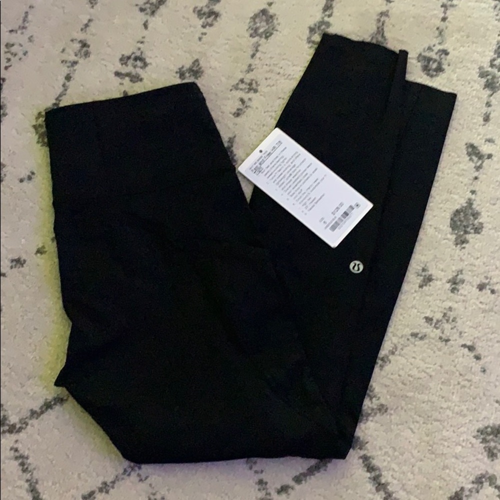 Fast and Free 7/8 Tight NON REFLECTIVE